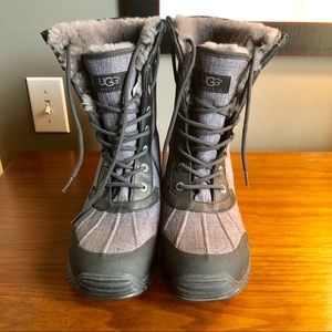 UGG Women Adirondack II Boot, Charcoal Grey Sz 10